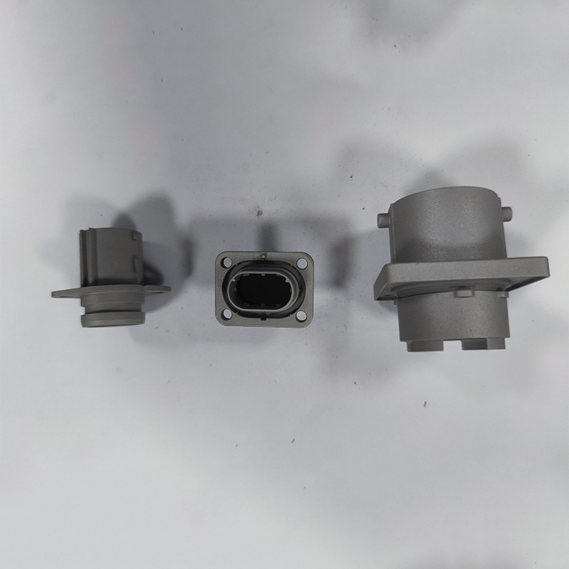 汽车连接器